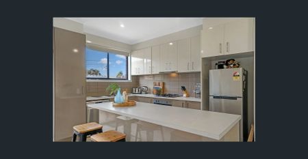 Low Maintenance Modern Living! - Photo 3