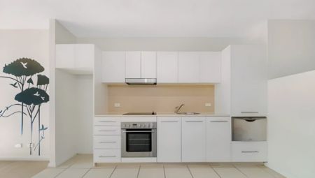 12-14 Queens St, Sydney - Photo 2