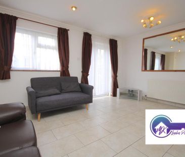 4 Bedroom End Terraced To Rent - Photo 2