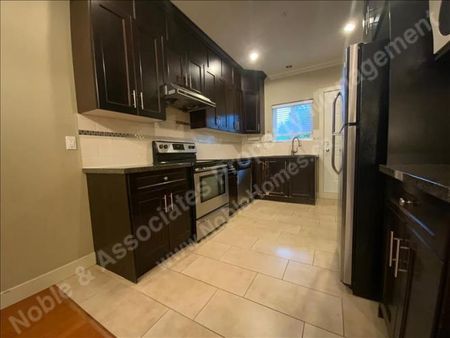 3XXX Fox Street UP PortCoquitlam - Photo 5