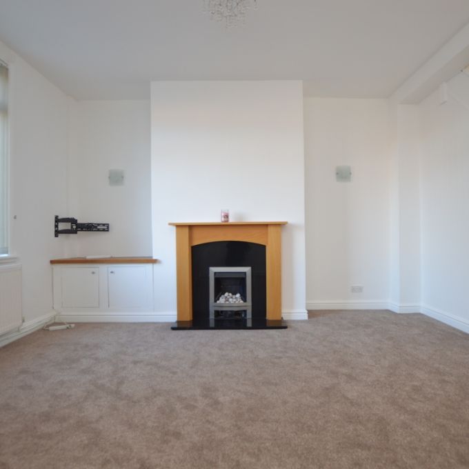 2 Bedroom Terraced House - Photo 1