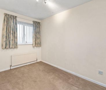 2 bedroom semi-detached house to rent - Photo 3