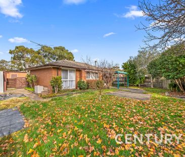 Spacious Family Home Zoned for Highvale Secondary College - Photo 1