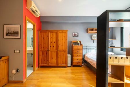 Carrer del Roser, Barcelona, Catalonia 08004 - Photo 3