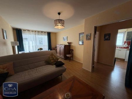 Appartement à louer 2 pièces 65.9m² - Photo 4