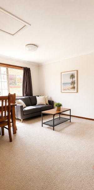 Quality furnished unit in prime location - Photo 1