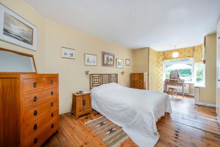 3 bedroom detached house to rent - Photo 4