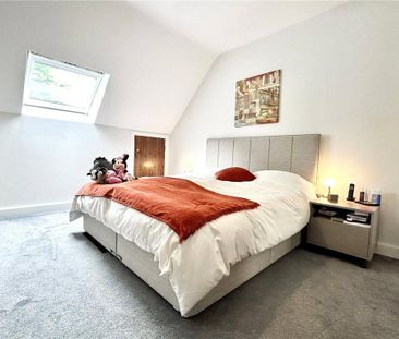 3 bedroom penthouse to rent - Photo 2