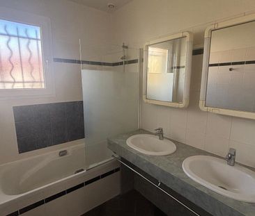 Location Maison 6 pièces 122m² CHAMALIERES 63400 - Photo 4