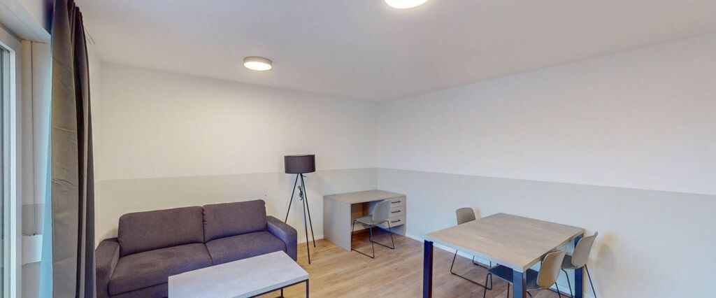 Jetzt möbliertes 2-Zimmer Apartment im Lichtenreuth Quartier mieten! - Photo 1