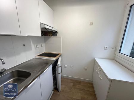 Location Appartement 1 pièce 32m² VELIZY VILLACOUBLAY 78140 - Photo 3