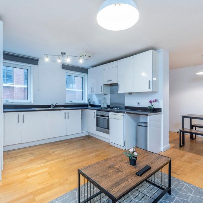 2 bedroom flat to rent - Photo 1