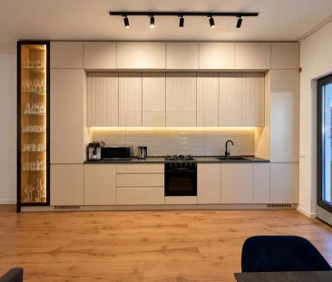 APARTAMENT TIP PENTHOUSE | 3 CAMERE + TERASA SPECTACULOASA DE 50 MP - Fotografie 6