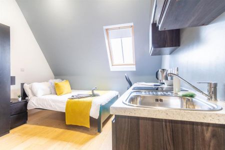 Studio to rent - Photo 4