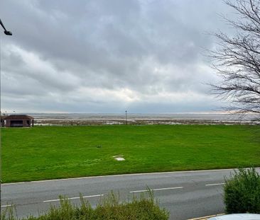 6 bedroom detached house to rent - Photo 2