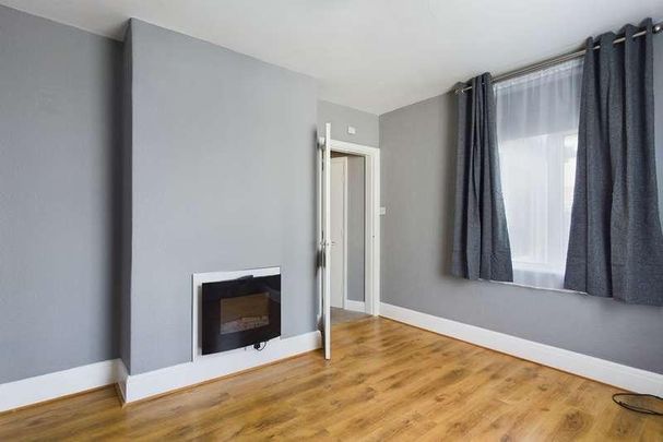 Helmside Court, Oxenholme, Kendal, Cumbria, LA9 - Photo 1