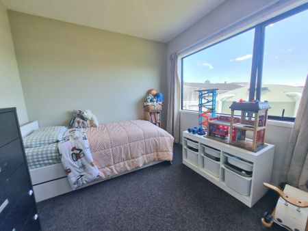 Central Beachlands, ready for summer! - Photo 4