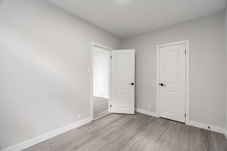 For Lease - 215 Hamilton N/A, London East, Ontario - Photo 4