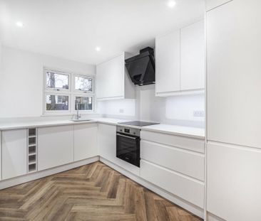 Room in a Shared House, Pennington Close, SE27 - Photo 3