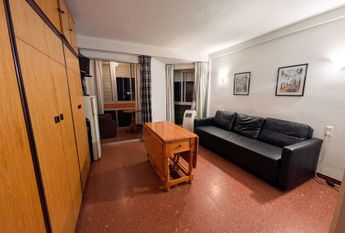 Alquiler de estudio en Calle Gabarra, 3