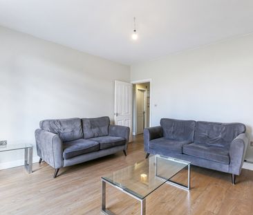 4 Bed Flat, Sandon House, SW2 - Photo 4