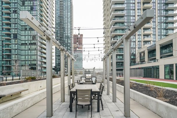 For Lease - 4055 Parkside Village Drive Unit# 725, Mississauga, Ontario - Photo 1