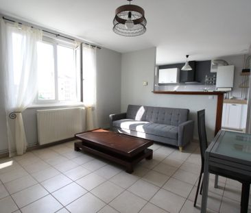 Location Appartement 2 pièces 48m² VILLEURBANNE 69100 - Photo 1
