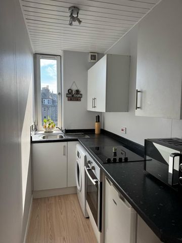 65 Leadside Road, AB25 1RX, Aberdeen - Photo 3