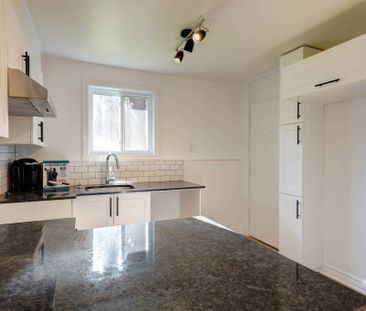 4 1/2 Style-Condo Rénové à Mirabel - Photo 2