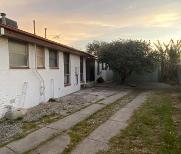 Ideal location - Photo 3