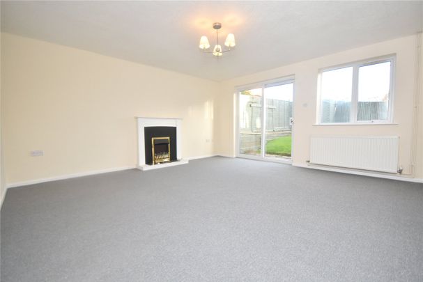 Russet Close, Ledbury, Herefordshire, HR8 2XR - Photo 1