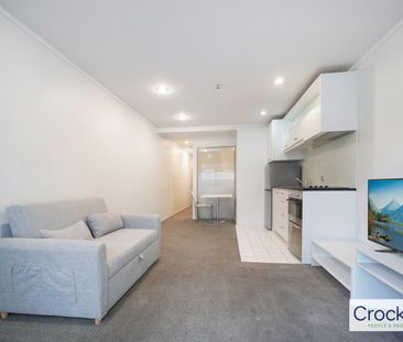 2 Bedroom, Fully Furnished Apartment - Photo 2