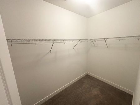 For Lease - 74 Blue Forest Crescent, Barrie, Ontario - Photo 3