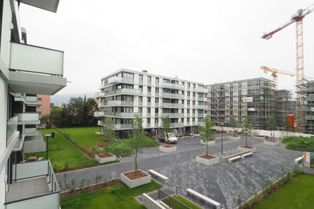 Central and modern new apartment in an attractive park - Photo 5