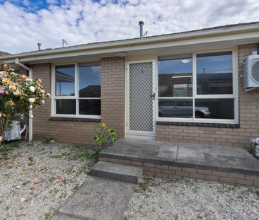 2/22 Marie Crescent, Wendouree, Vic 3355 - Photo 4