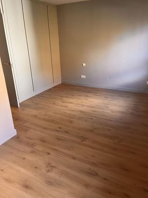 Luxury Semidetached House for rent in Madrid, Spain - Photo 1