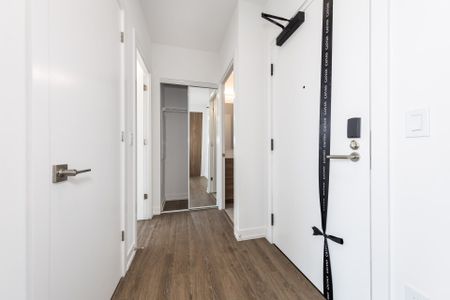 For Lease - 2501 Saw Whet Boulevard Unit# 611, Oakville, Ontario - Photo 2