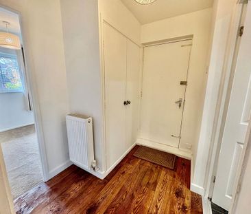 2 bedroom flat to rent - Photo 6