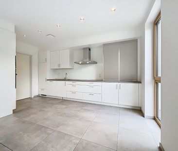 Ruim, modern gelijkvloers appartement te Ellikom - Photo 6