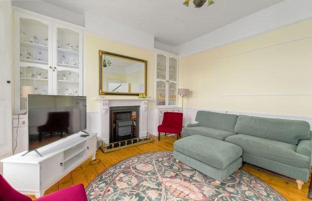 4 bedroom house to rent - Photo 1