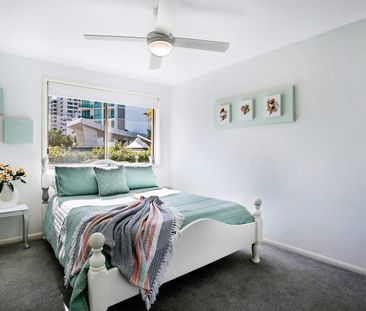 Blending coastal charm with inner city chic - Photo 5