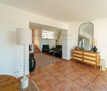 3 room luxury House for rent in Santa Eulària des Riu, Spain - Photo 2