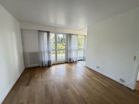 Location Appartement 1 pièce 26m² RUEIL MALMAISON 92500 - Photo 2