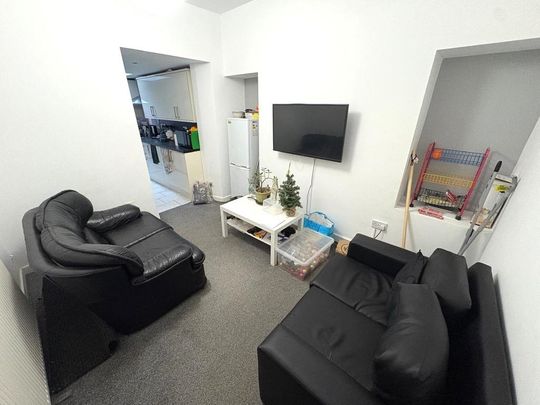 5 bedroom house share to rent - Photo 1