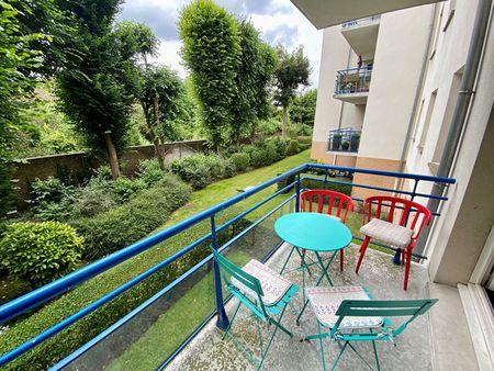 Location Appartement 4 pièces 92m² - Photo 2