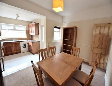 Ventnor Road, Didsbury - Photo 2