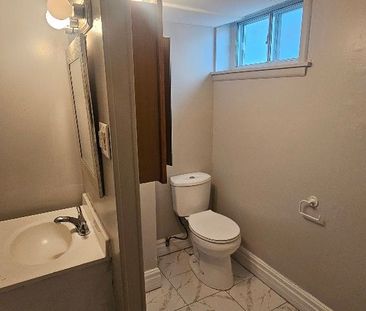 For Lease - 21 Admiral Road Unit# Basement, Ajax, Ontario - Photo 2