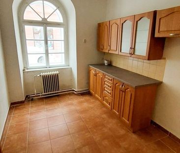 Pronájem bytu 3+1 80 m², Dlouhá 37, Cheb - Fotografie 2