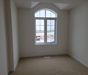 For Lease - 127 Broadacre Drive, Kitchener, Ontario - Photo 3