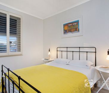 Charming Two Bedroom Home in Central Bendigo - Photo 2